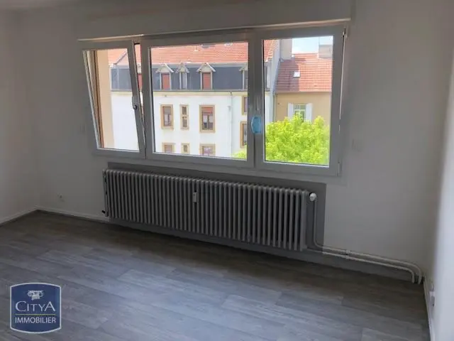 Photo 2 Appartement 1 pièce 27m²