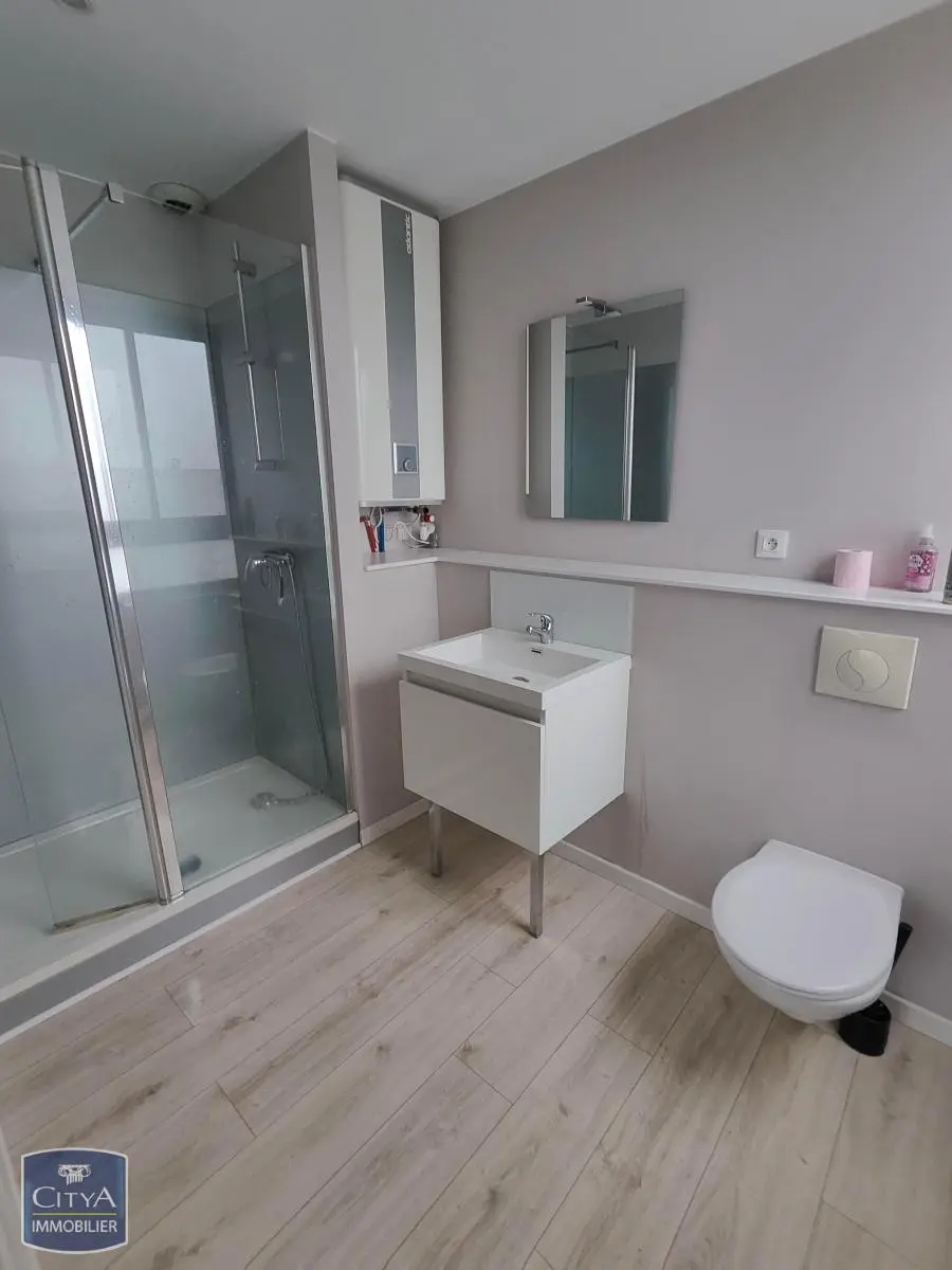 Photo 3 Appartement 1 pièce 24.75m²