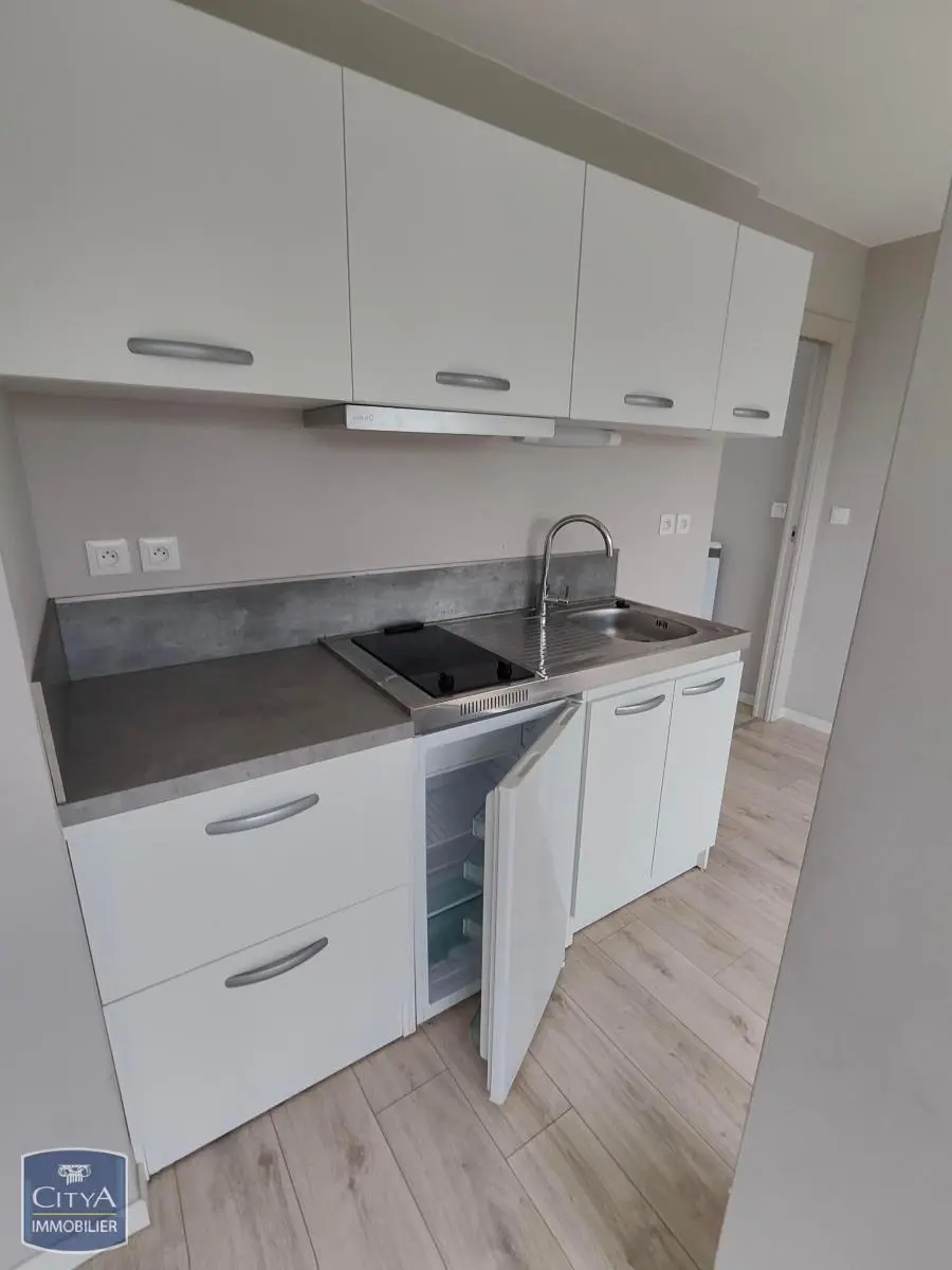 Photo 5 Appartement 1 pièce 24.75m²