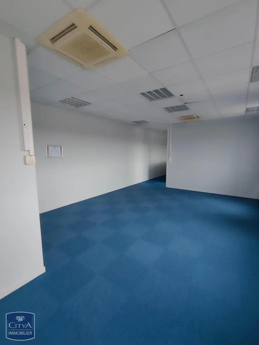 Photo 6 Local Commercial 102.68m²