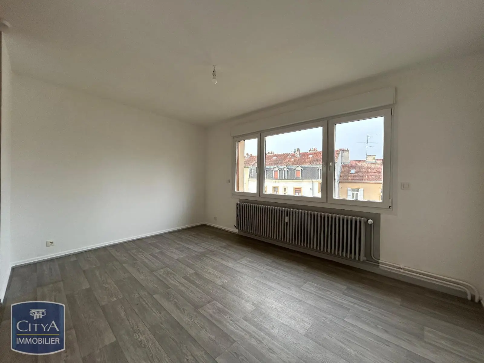 Photo 2 Appartement 1 pièce 27m²