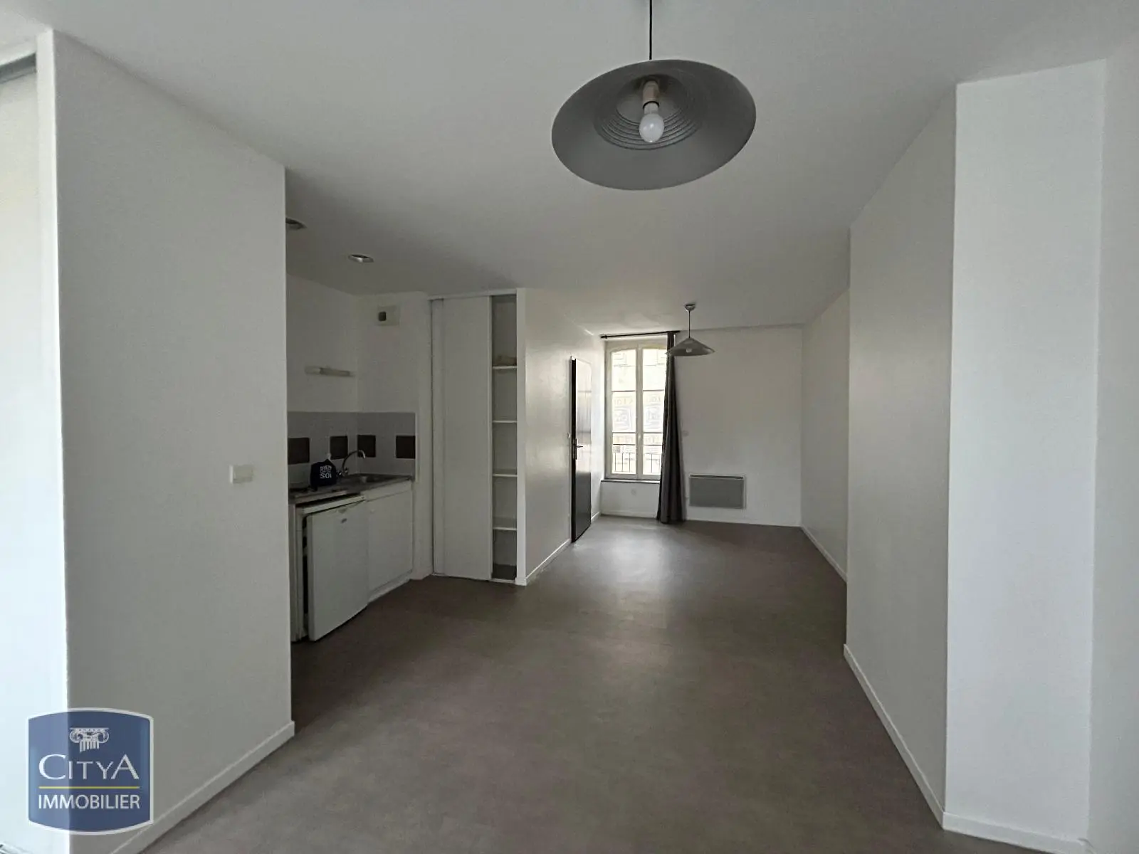 Photo 3 Appartement 1 pièce 33.9m²