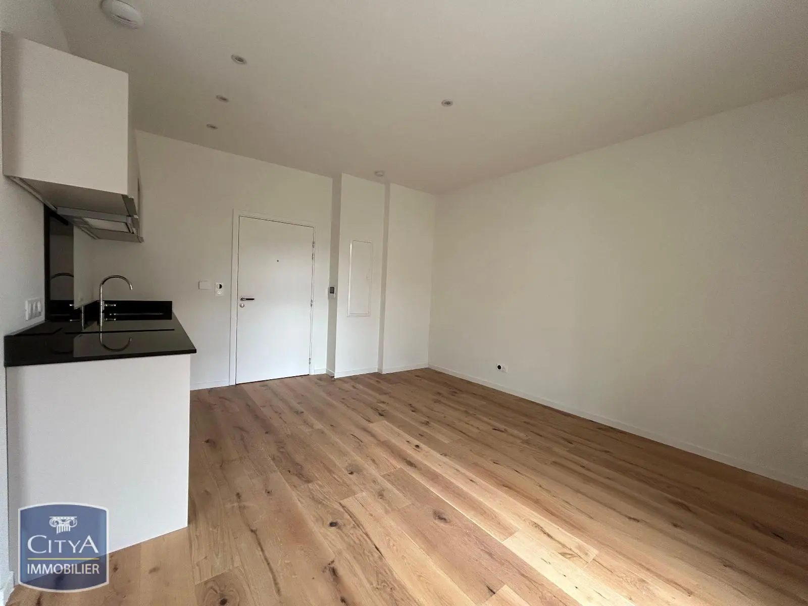 Photo 5 Appartement 1 pièce 28.6m²