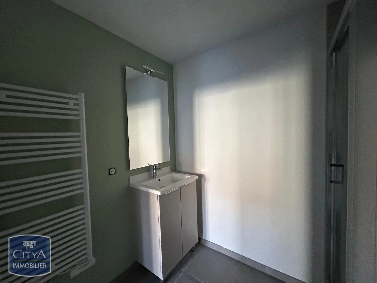 Photo 3 Appartement 1 pièce 31.39m²