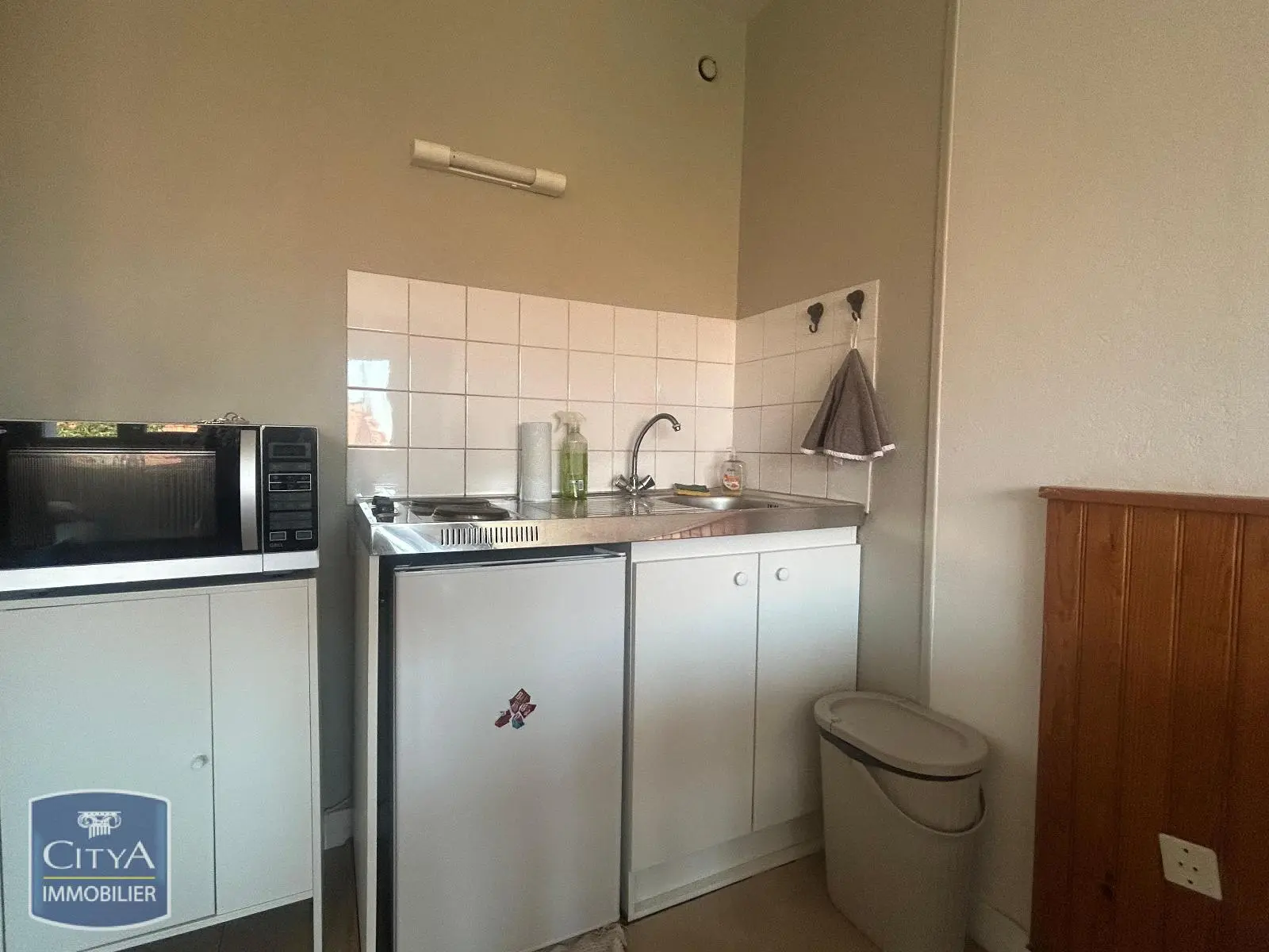 Photo 2 Appartement 1 pièce 26.97m²