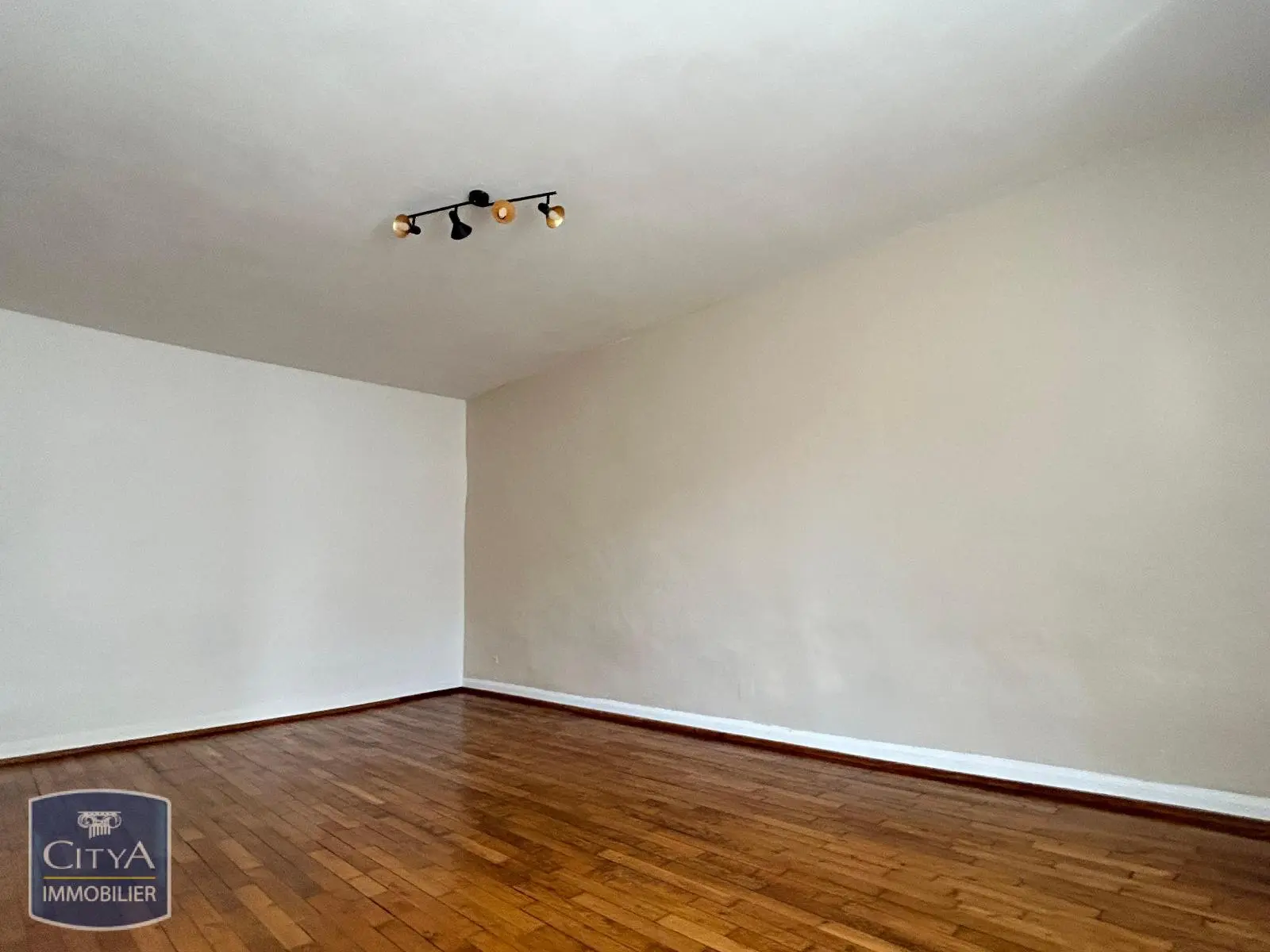 Photo 1 Appartement 2 pièces 29.85m²