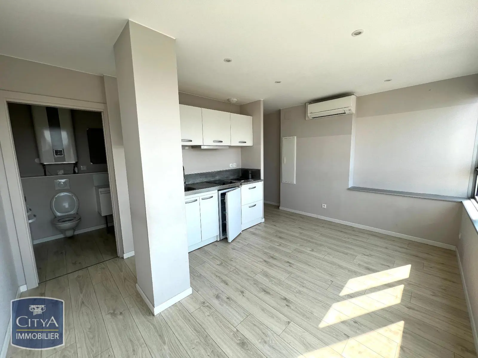 Photo 1 Appartement 1 pièce 22.95m²