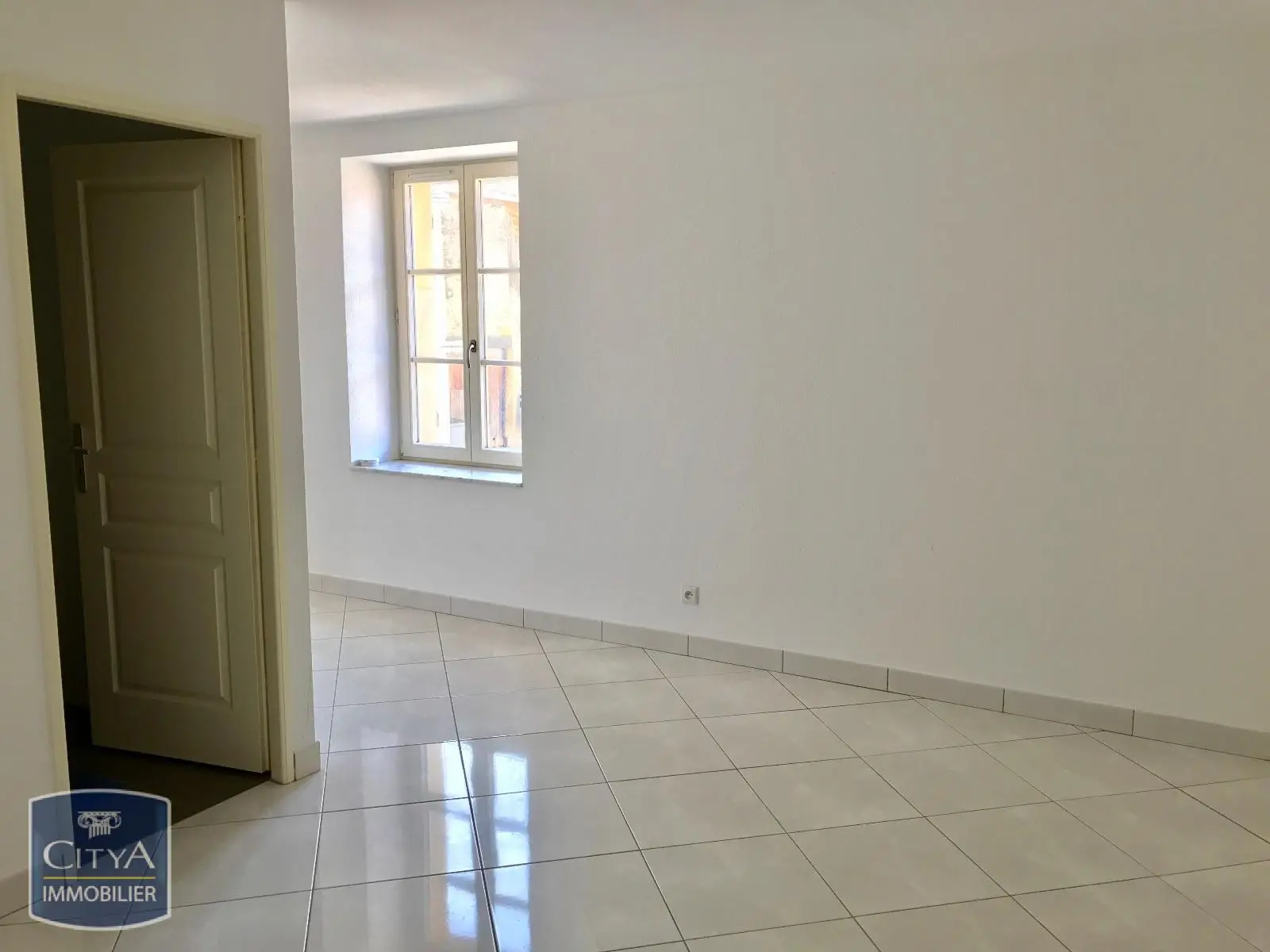Photo 2 Appartement 3 pièces 82.97m²