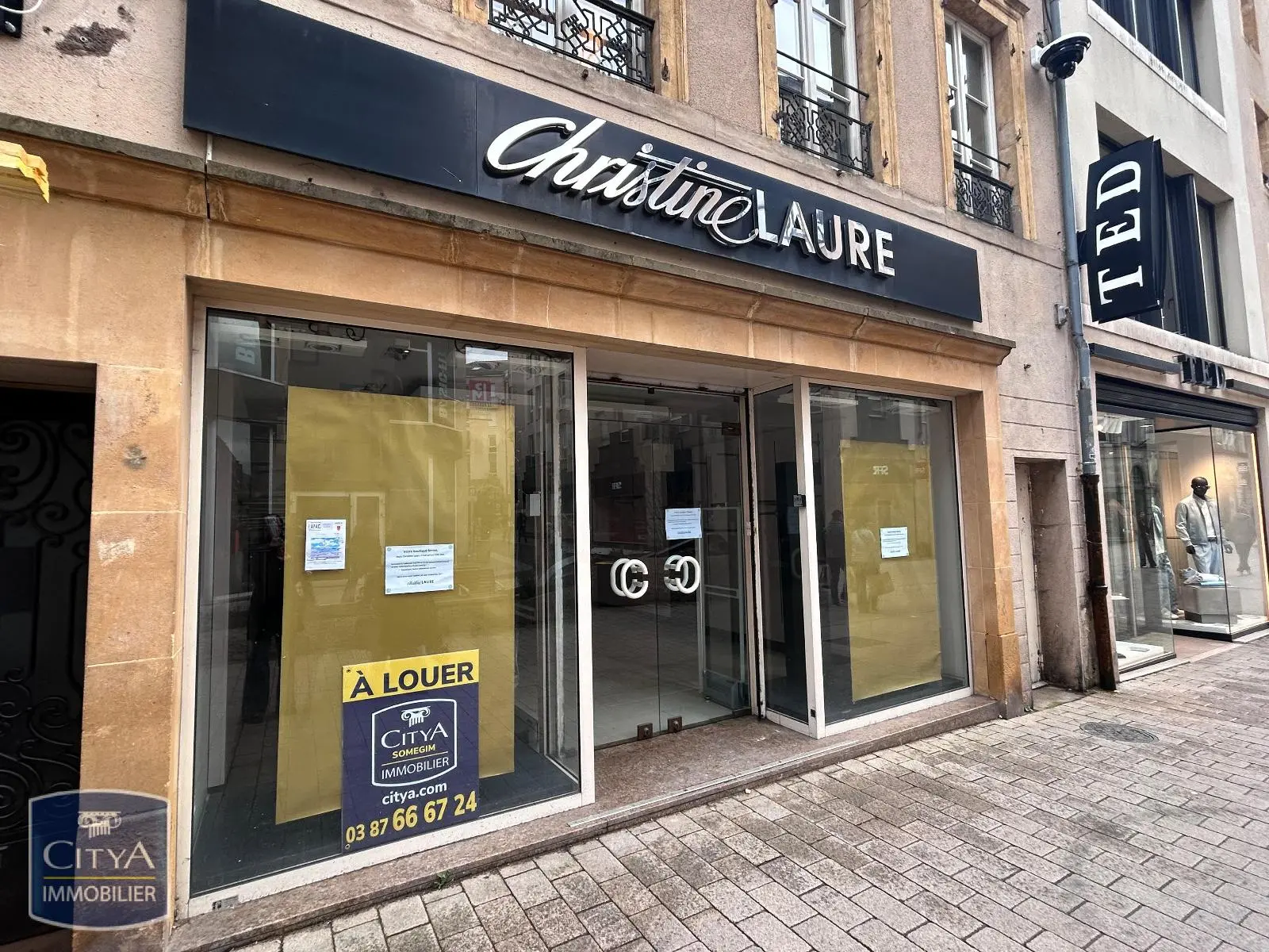 Photo 1 Local Commercial