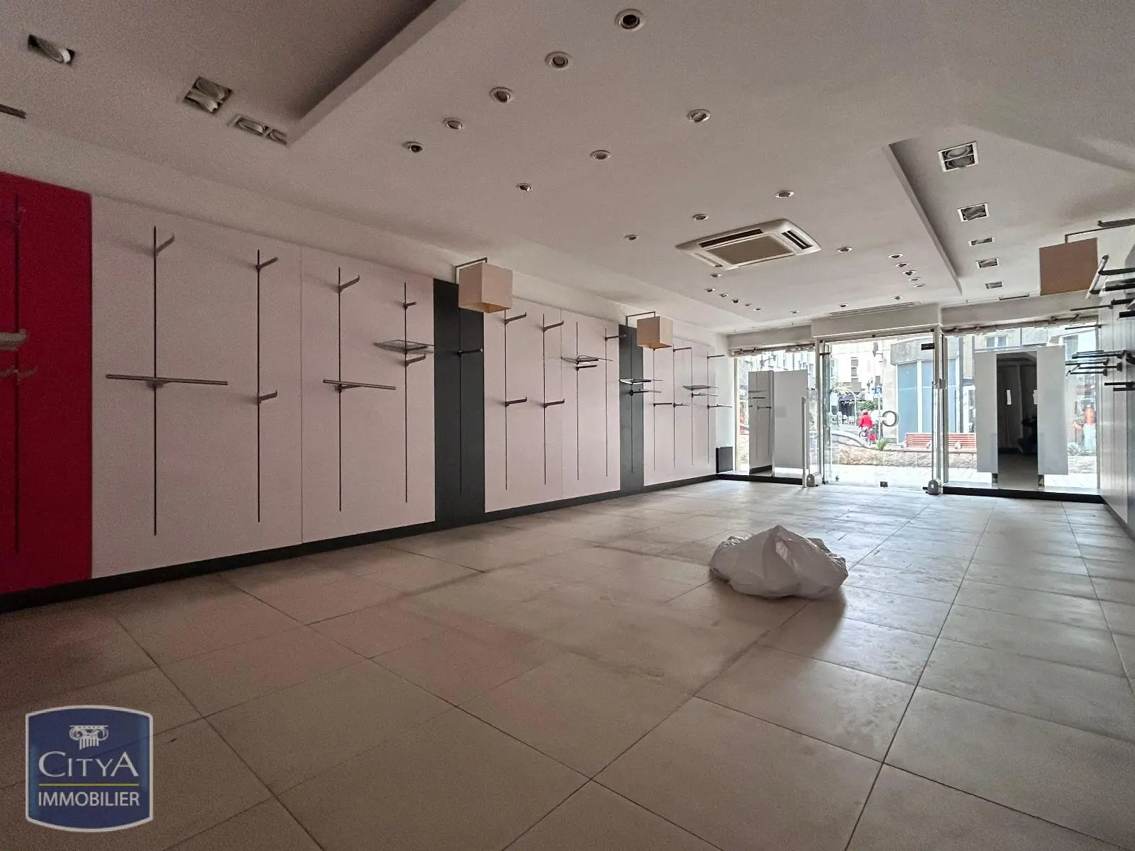 Photo 3 Local Commercial