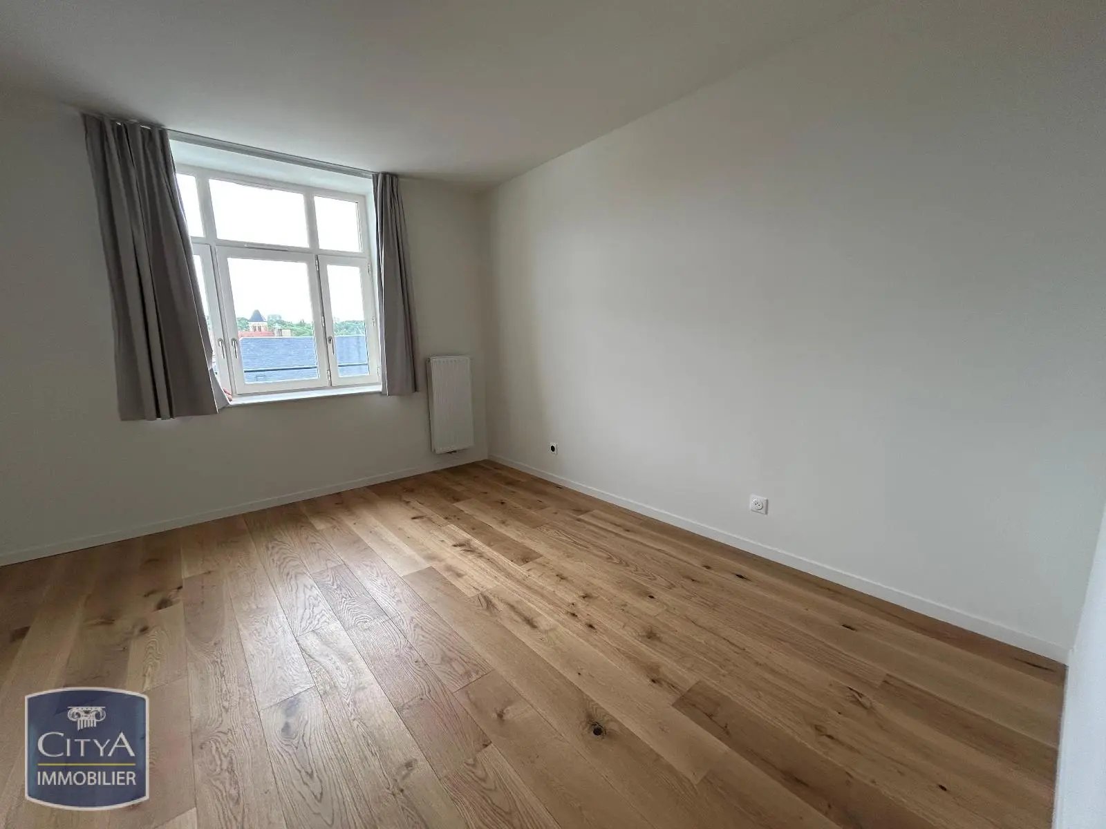 Photo 2 Appartement 1 pièce 23.27m²
