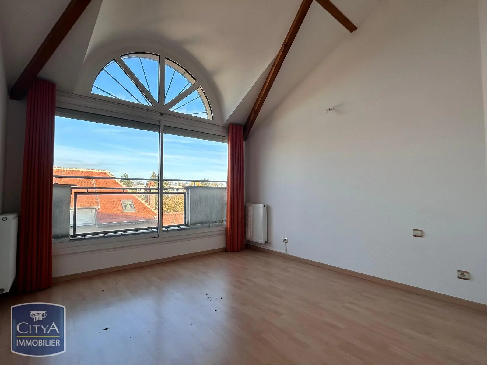 Photo 1 Appartement 5 pièces 131m²