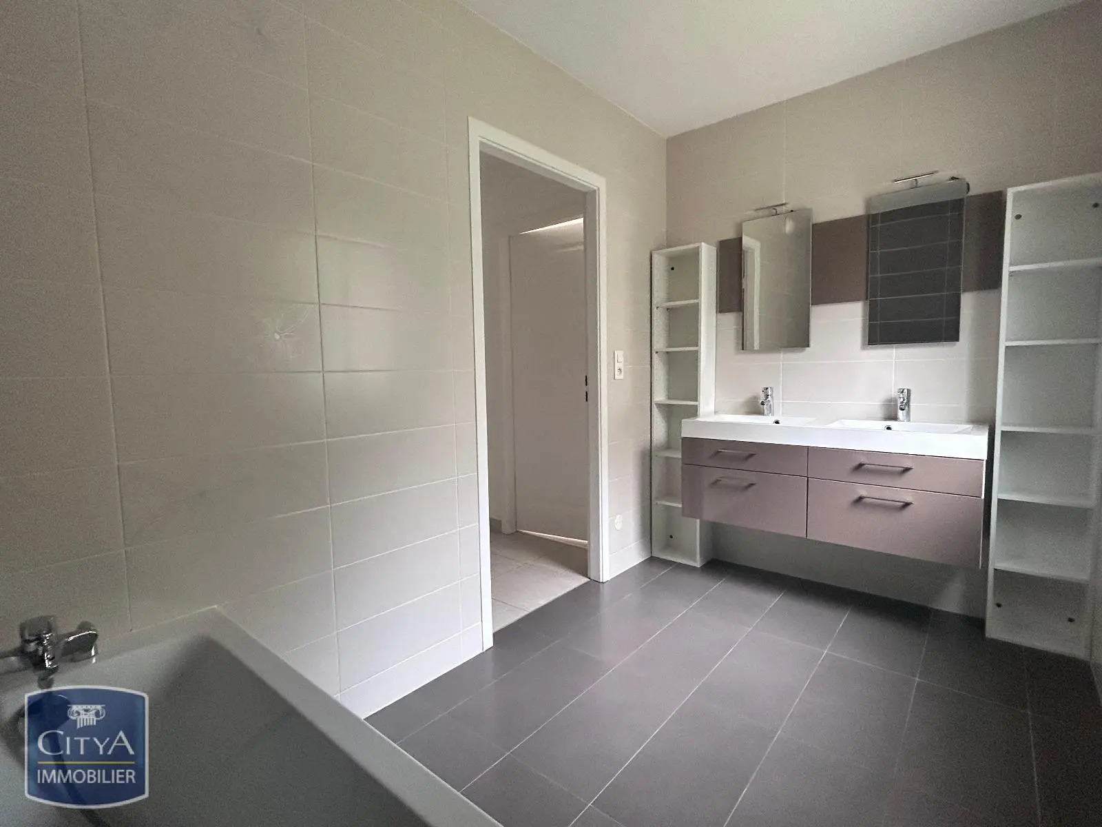 Photo 11 Appartement 4 pièces 116.5m²
