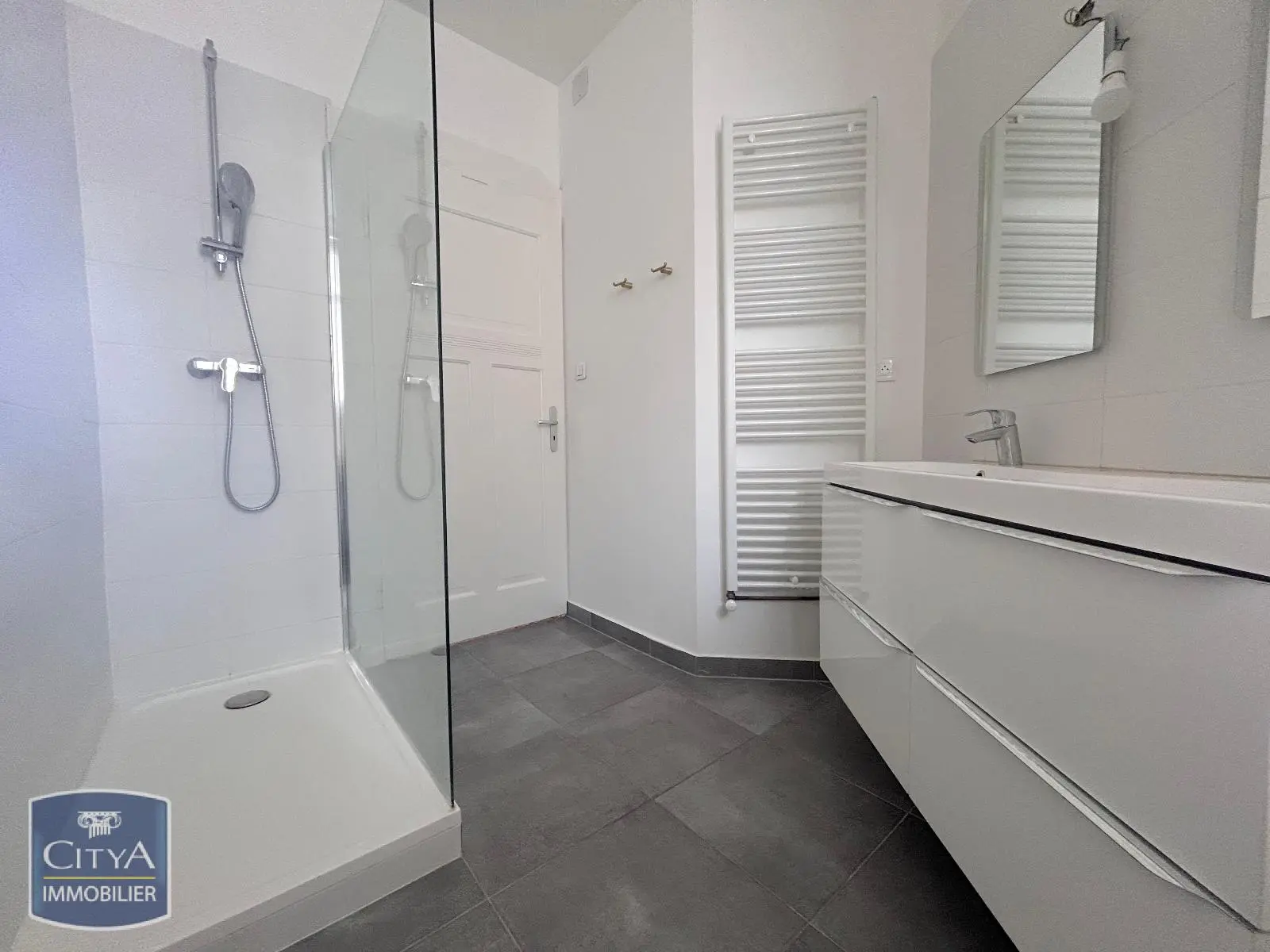 Photo 9 Appartement 4 pièces 122.89m²