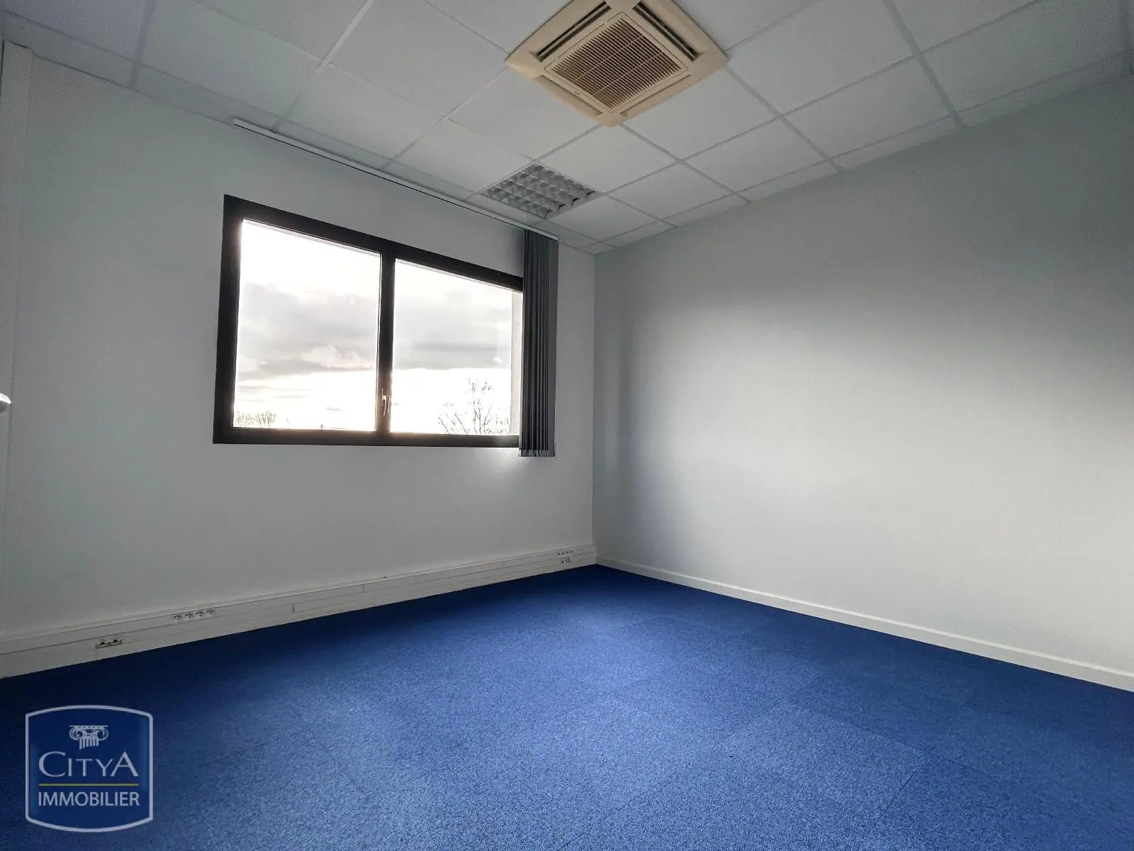 Photo 4 Local Commercial 102.68m²