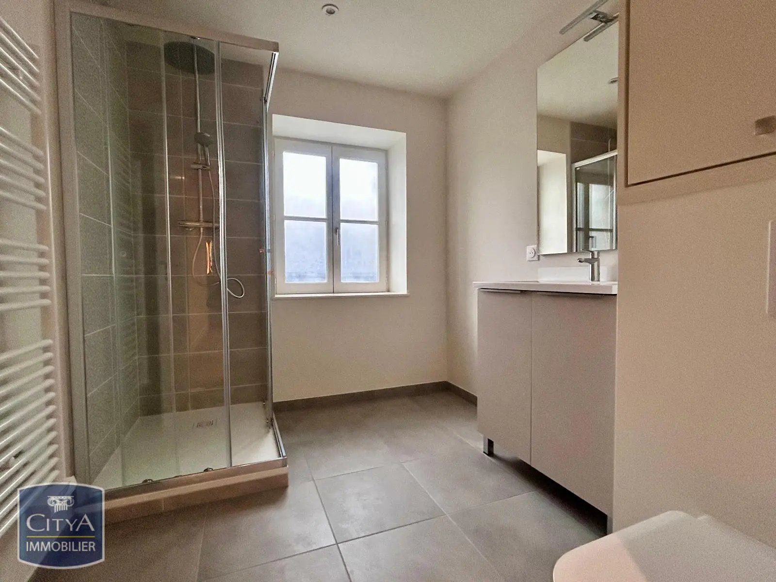 Photo 1 Appartement 1 pièce 45.49m²