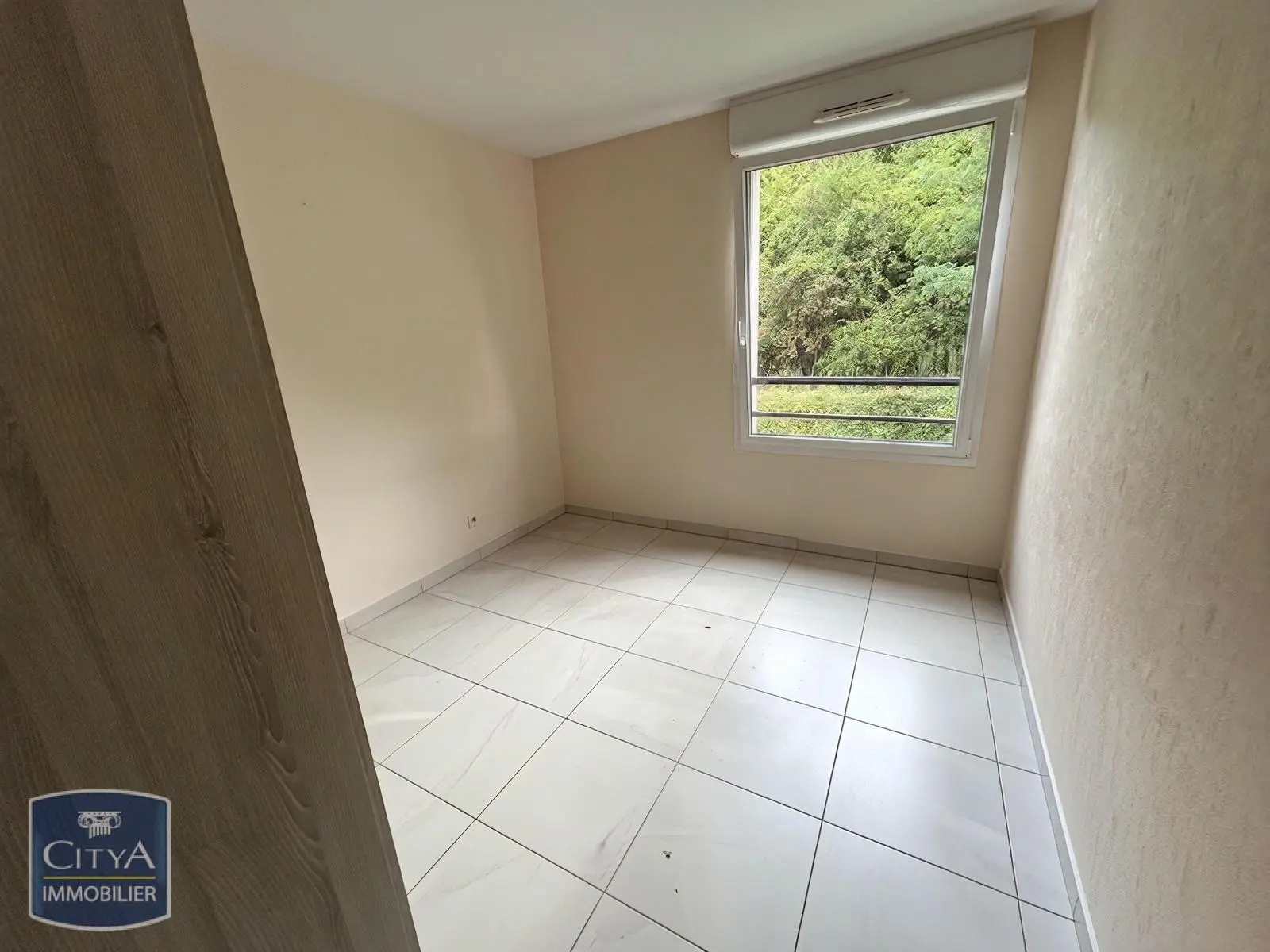 Photo 3 Appartement 5 pièces 87.28m²