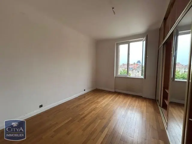 Photo 5 Appartement 5 pièces 141m²