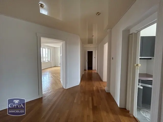 Photo 3 Appartement 5 pièces 141m²