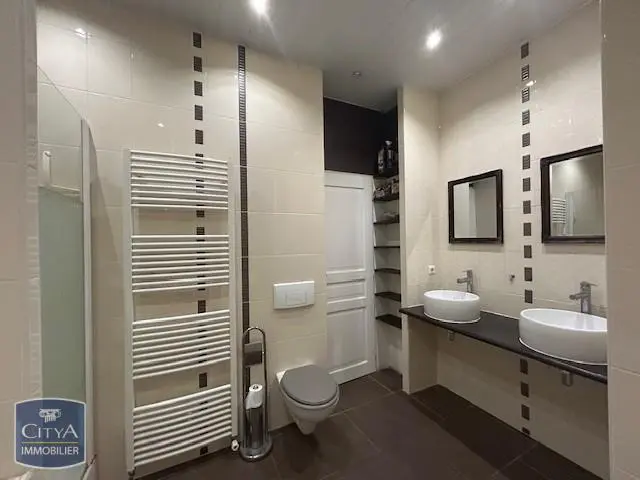 Photo 5 Appartement 6 pièces 148m²