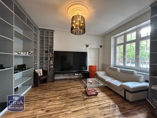 Photo 1 Appartement 5 pièces 108m²