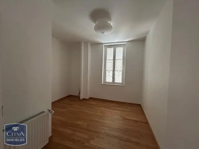 Photo 7 Appartement 6 pièces 148m²