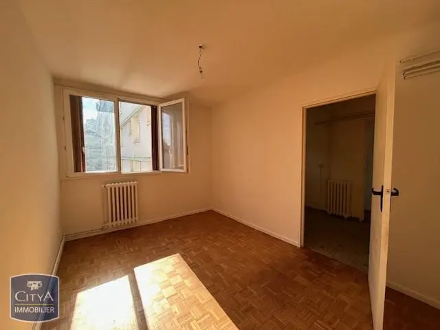 Photo 5 Appartement 4 pièces 75m²