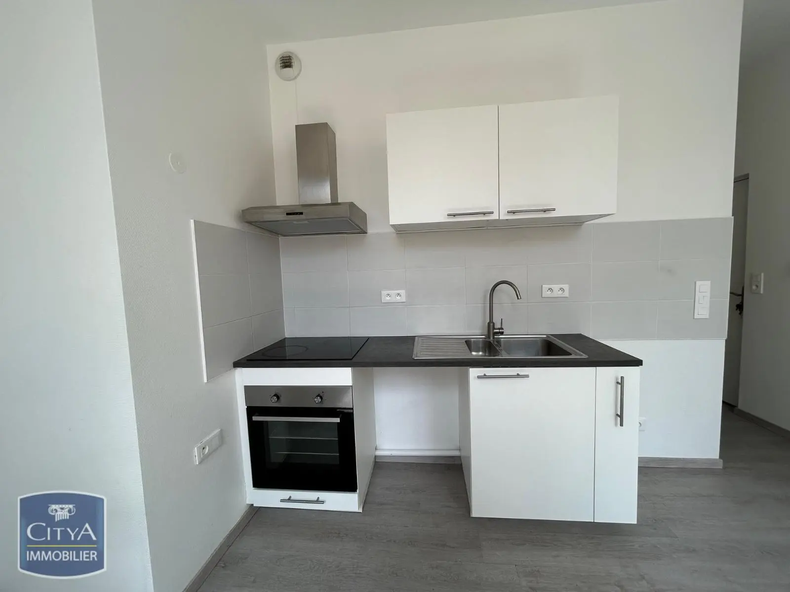 Photo 3 Appartement 1 pièce 20.7m²