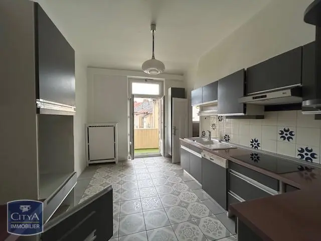 Photo 5 Appartement 5 pièces 141m²