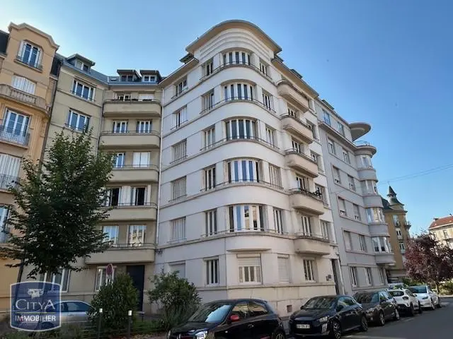 Photo 2 Appartement 5 pièces 141m²