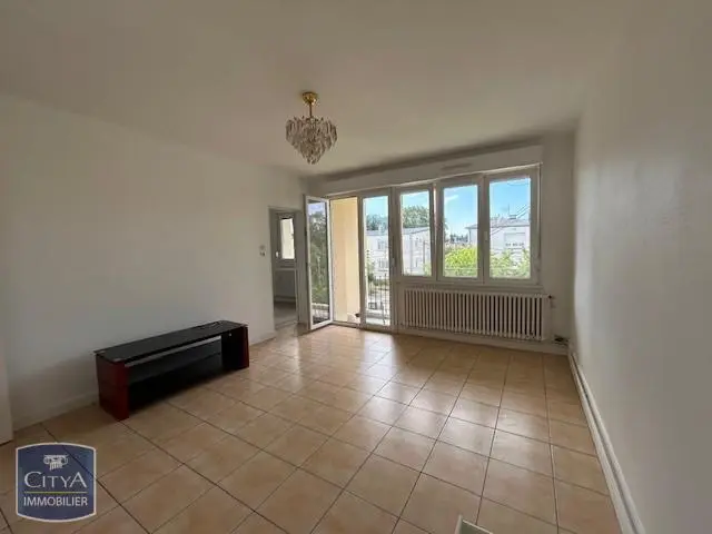 Photo 3 Immeuble 120m²