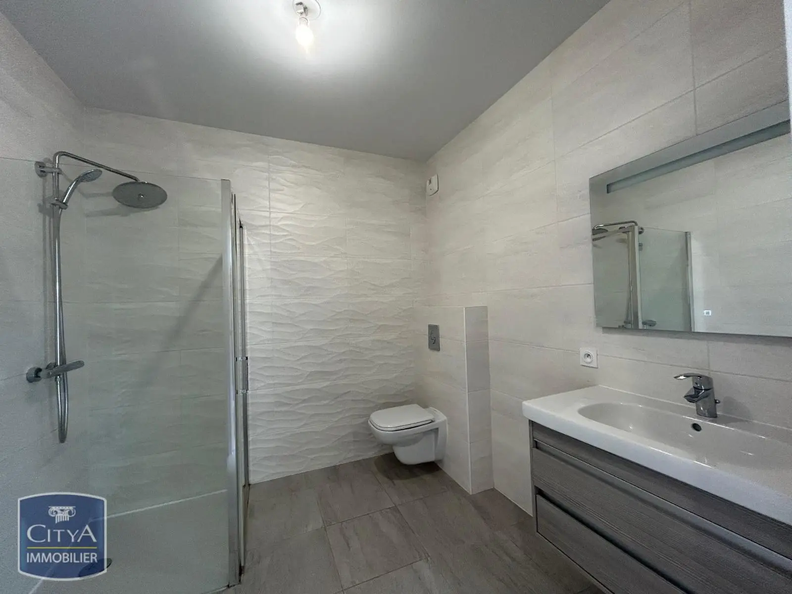 Photo 7 Appartement 2 pièces 43m²