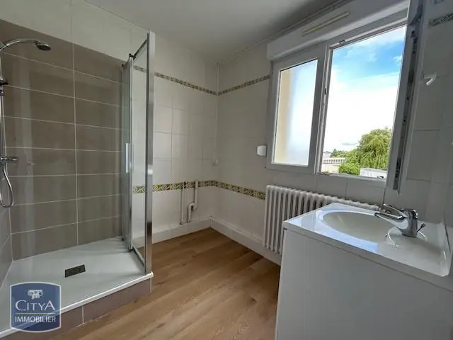 Photo 4 Immeuble 120m²