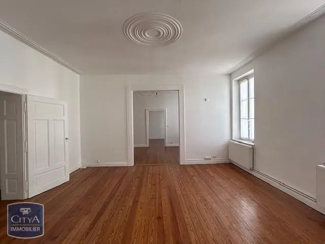 Photo 2 Appartement 6 pièces 148m²