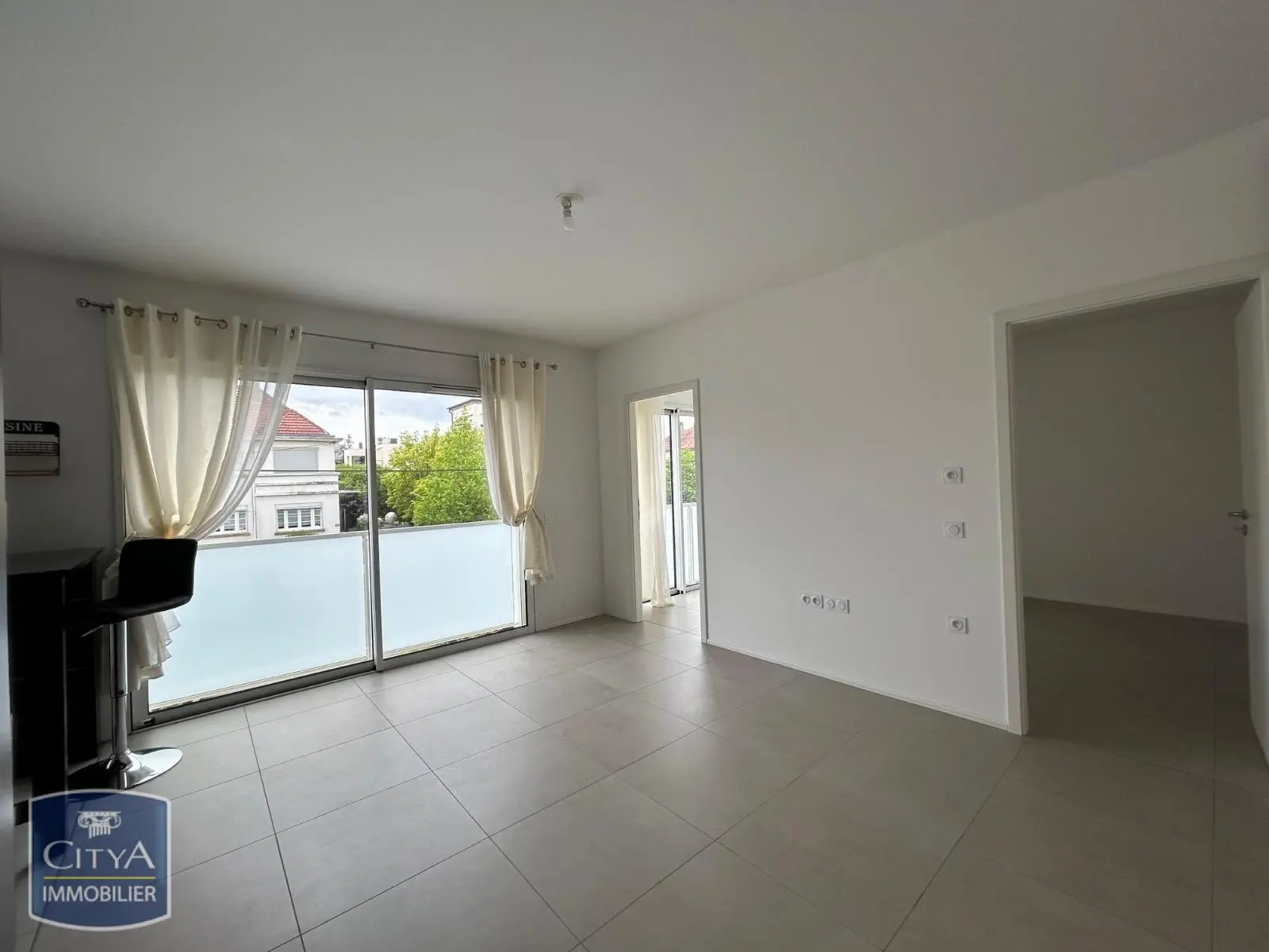 Photo 1 Appartement 2 pièces 43m²