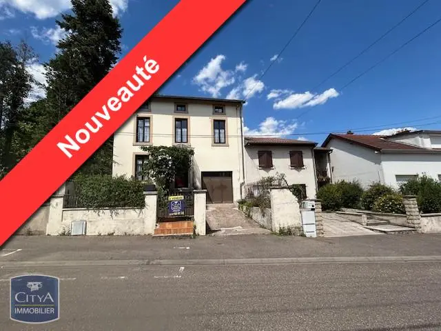 Photo 1 Maison 5 pièces 138m²