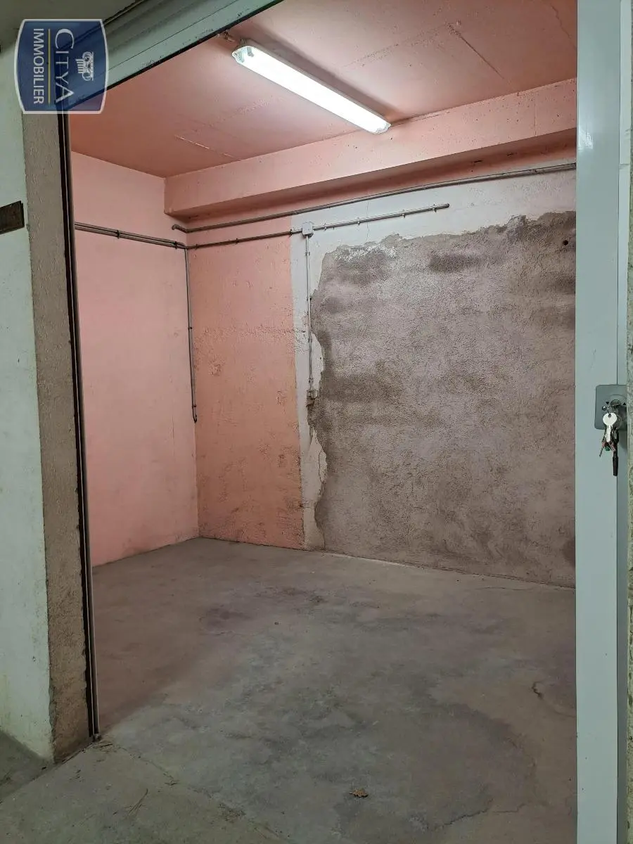 Photo 1 Parking 10m²