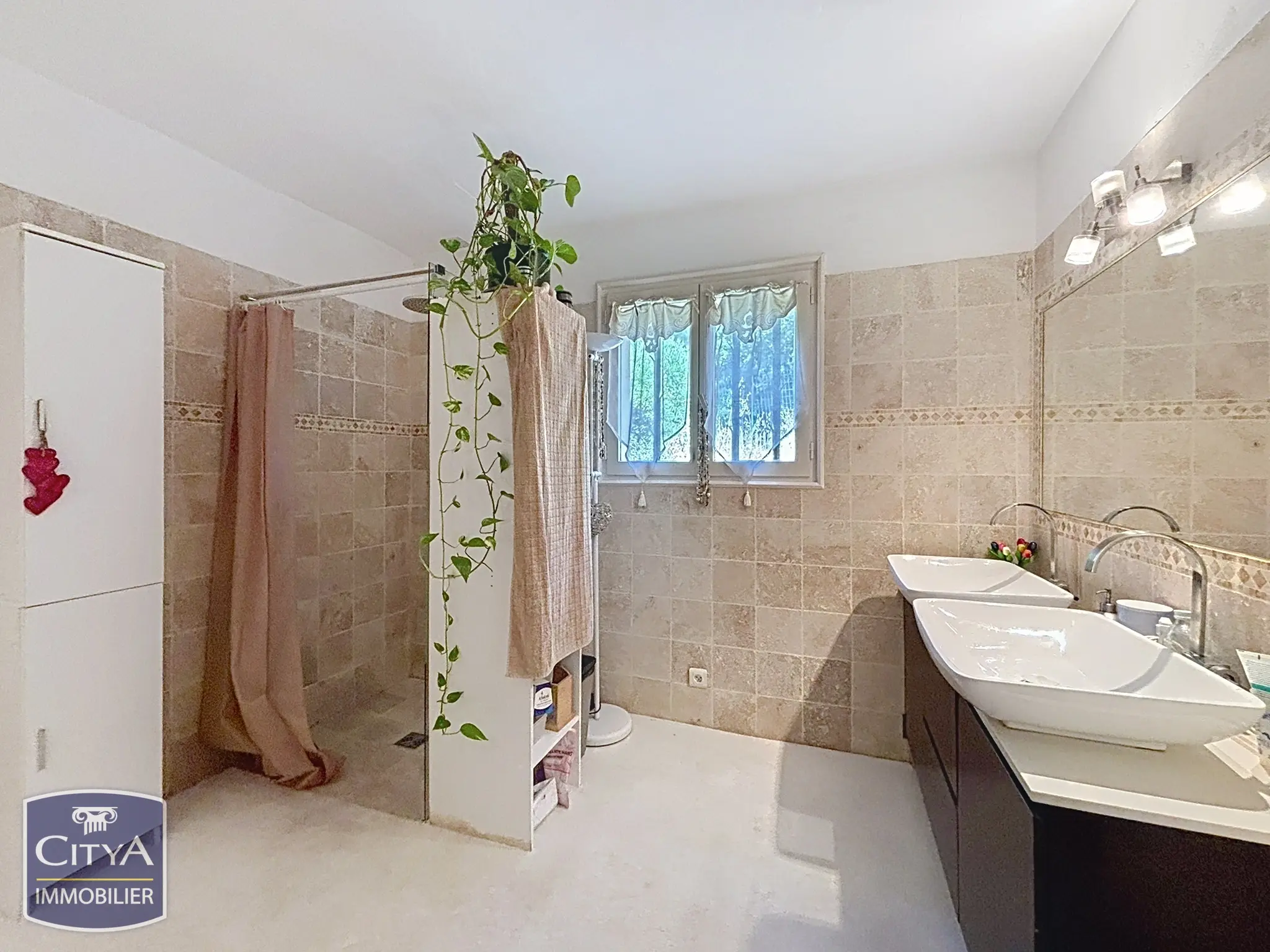 Photo 10 Maison 4 pièces 123m²