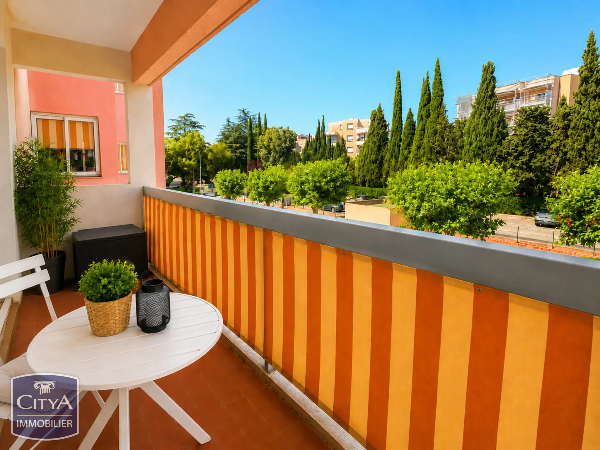 Photo 2 Appartement 1 pièce 22.4m²