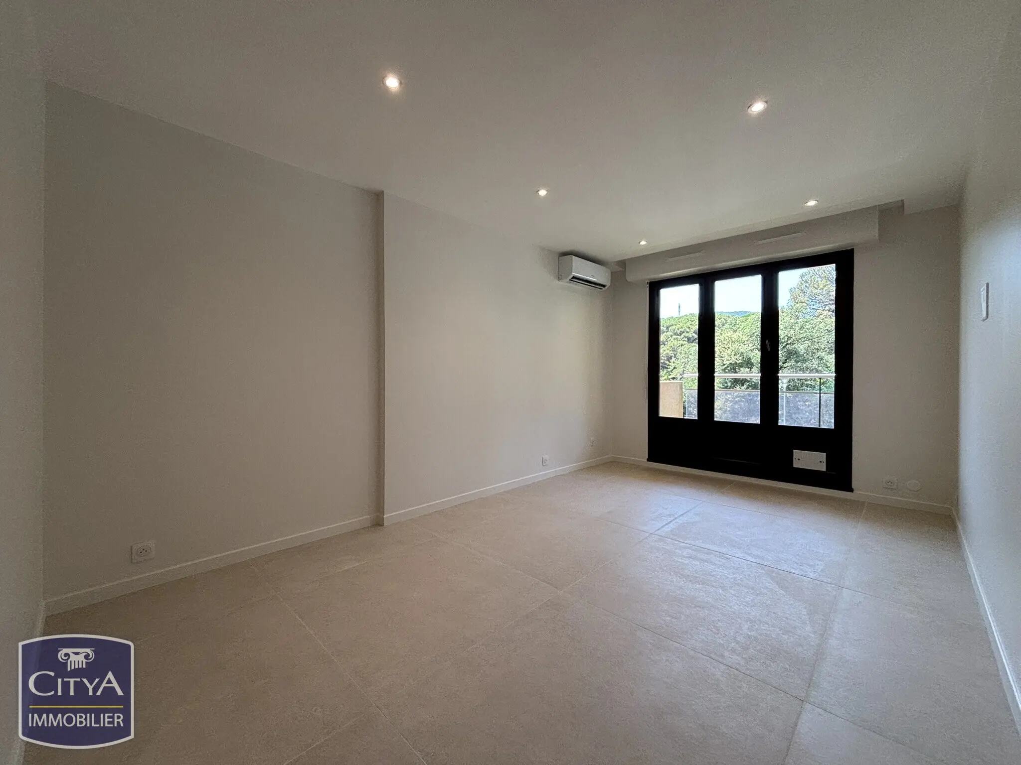Photo 2 Appartement 3 pièces 48m²
