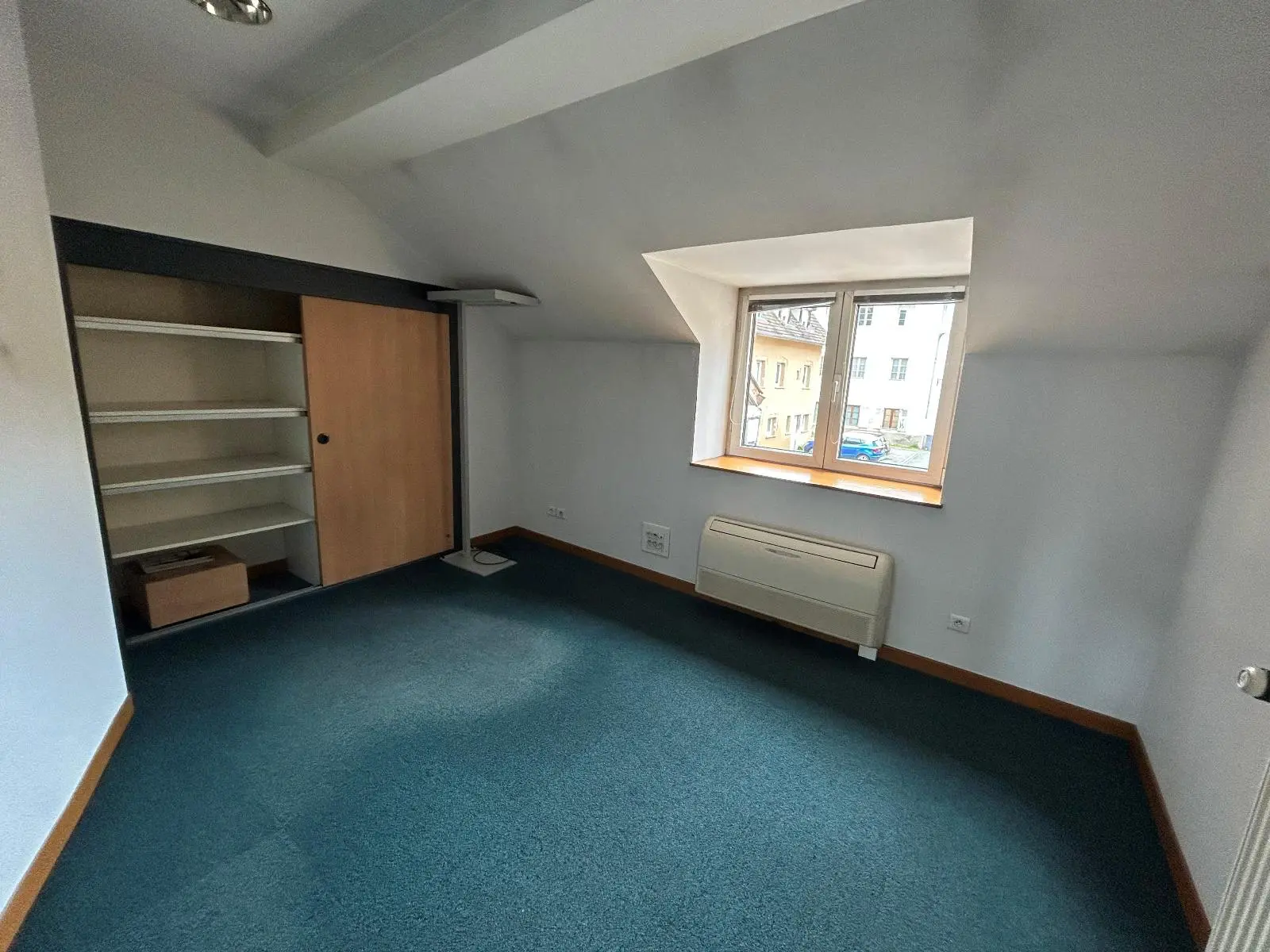 Photo 3 Local Commercial 219m²