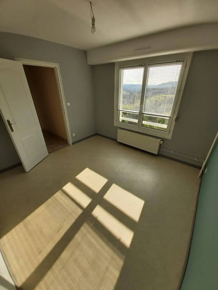 Photo 4 Appartement 4 pièces 77.47m²