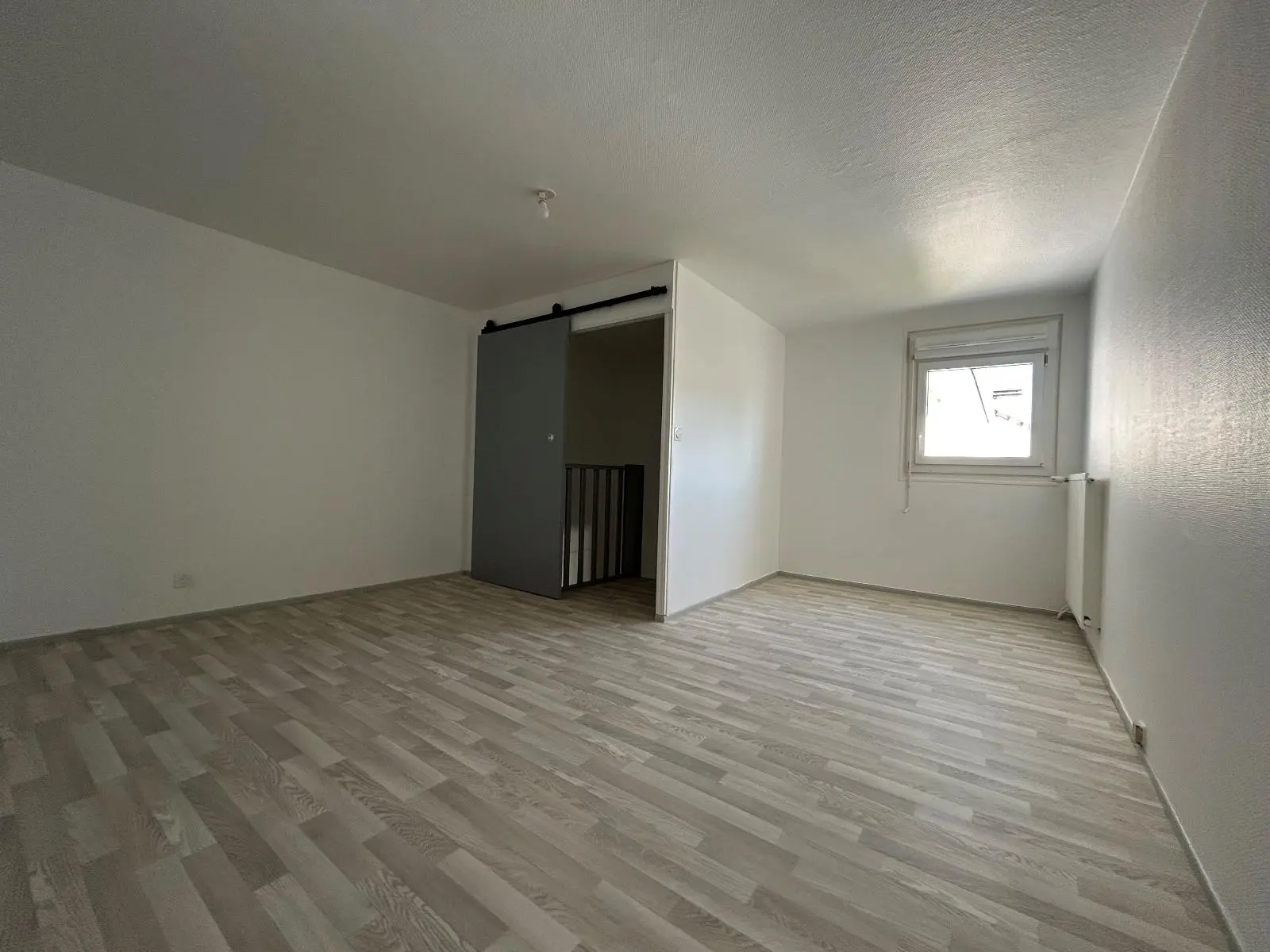 Photo 3 Appartement 4 pièces 82.66m²