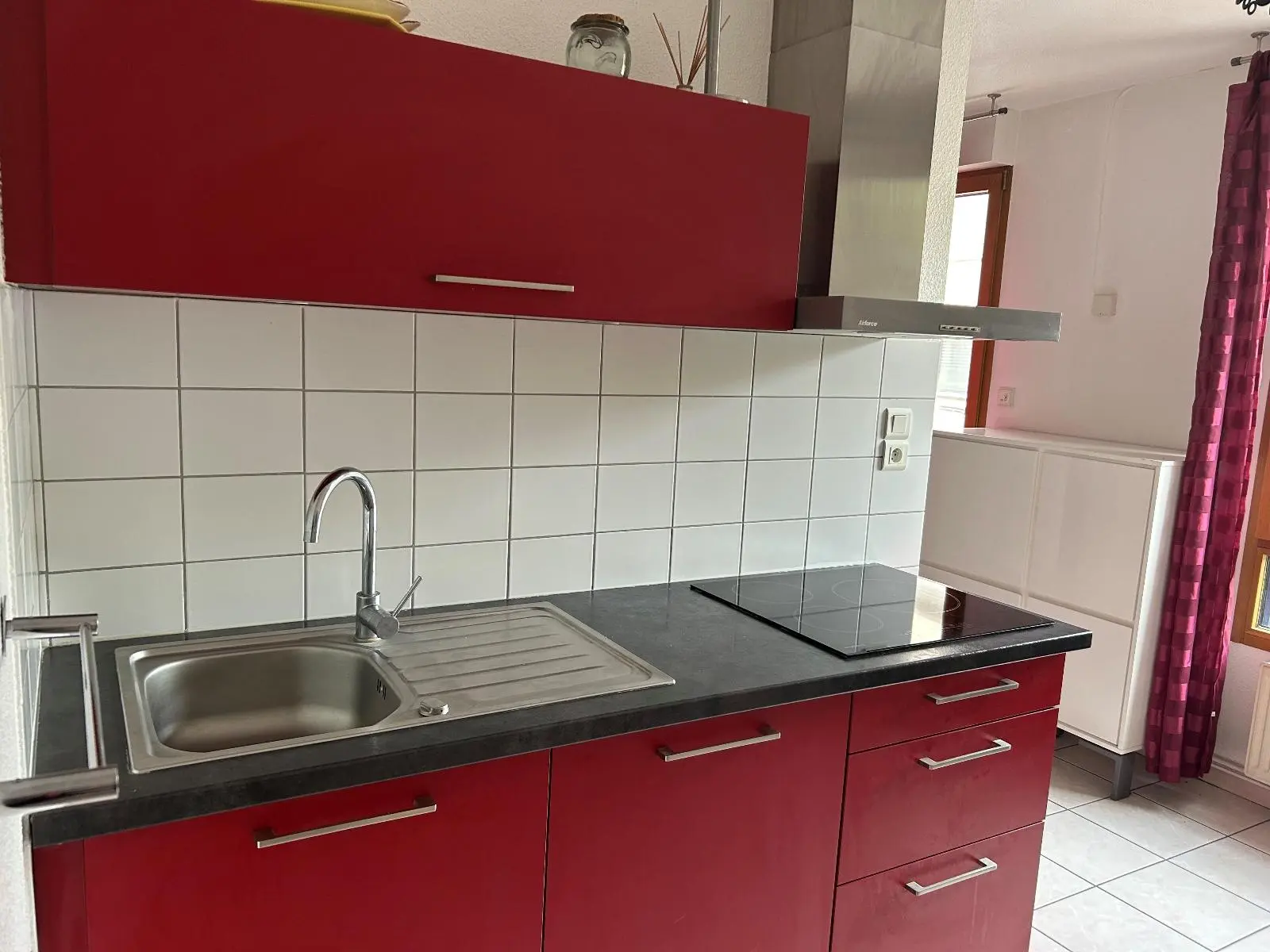 Photo 1 Appartement 1 pièce 24.54m²