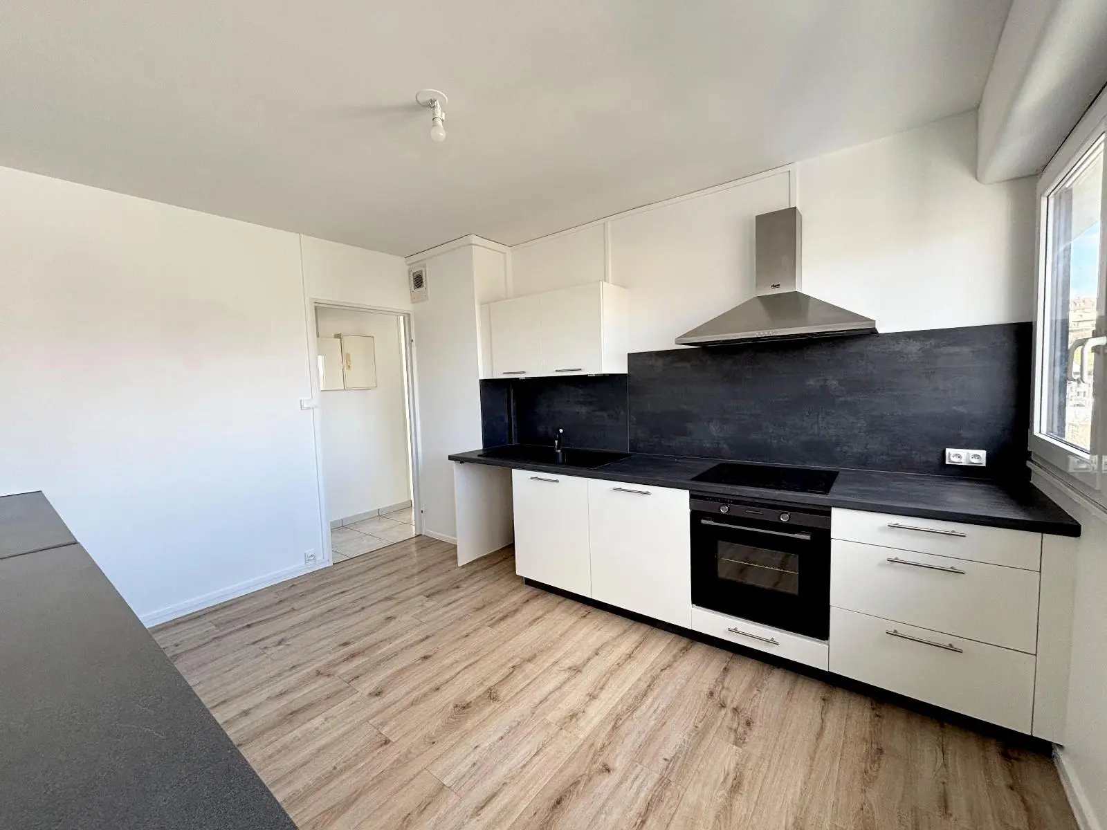 Photo 1 Appartement 5 pièces 94.5m²