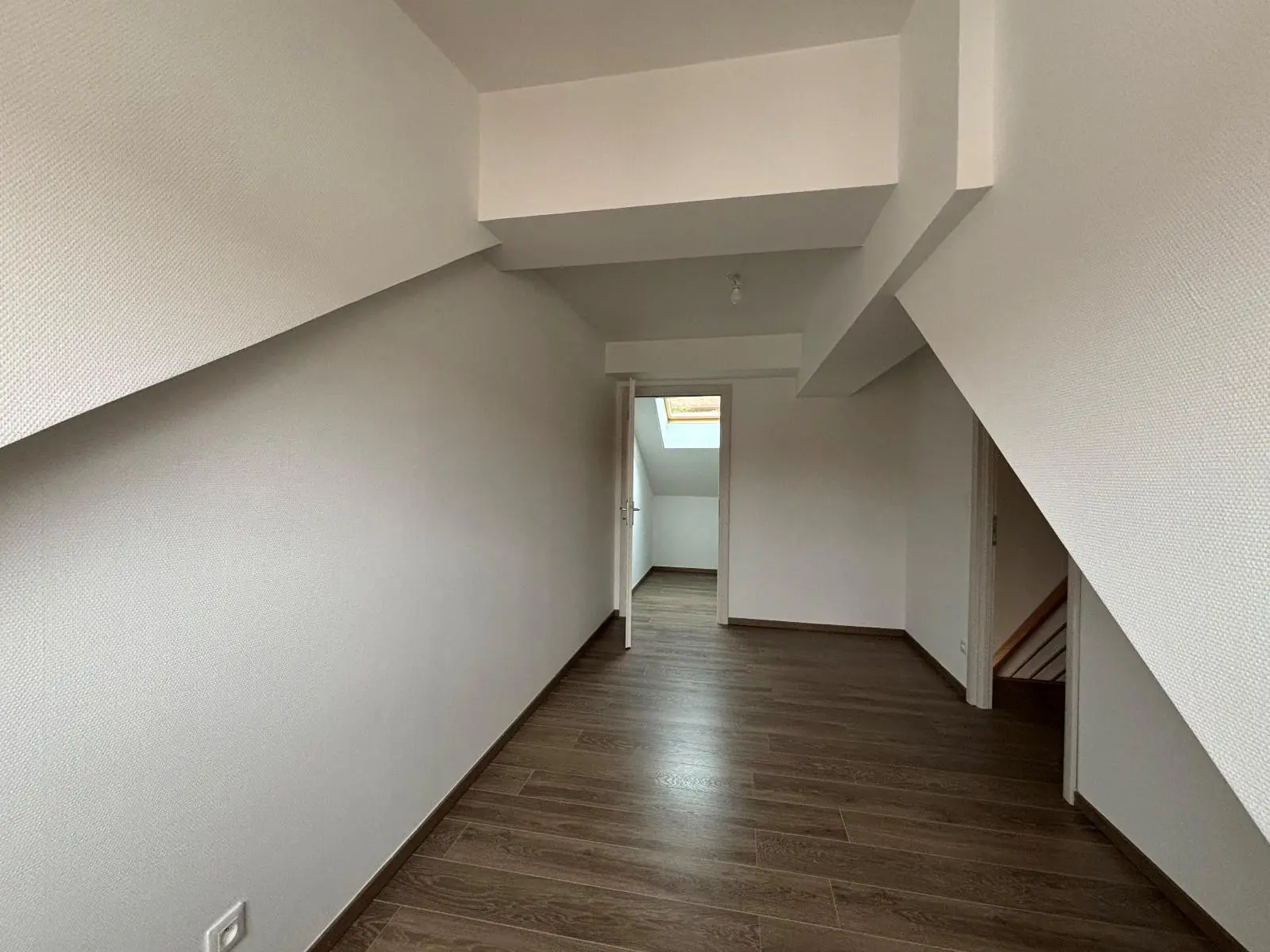 Photo 7 Appartement 5 pièces 85.57m²