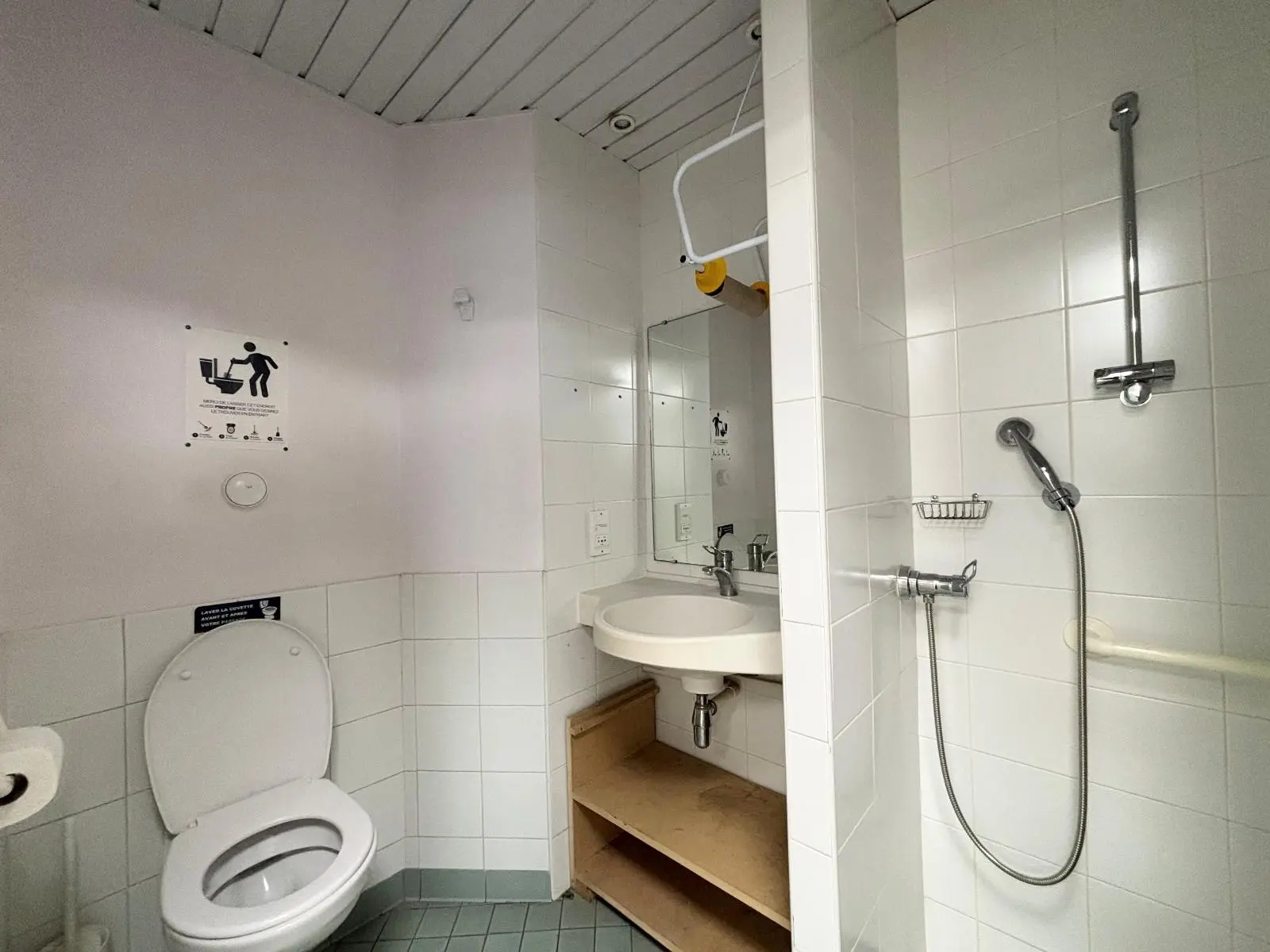 Photo 9 Local Professionnel 12 pièces 602.97m²