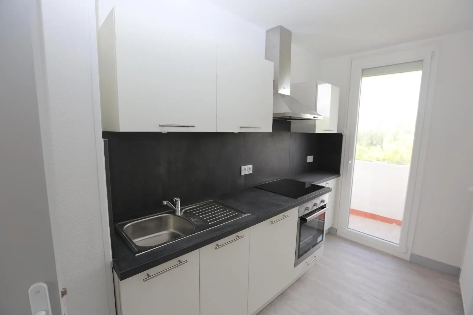 Photo 1 Appartement 4 pièces 64.1m²