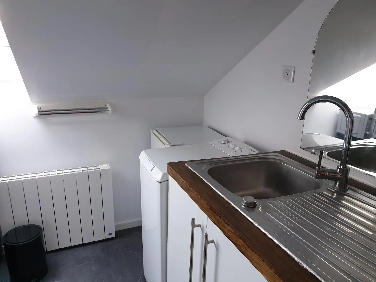 Photo 6 Appartement 1 pièce 15.72m²
