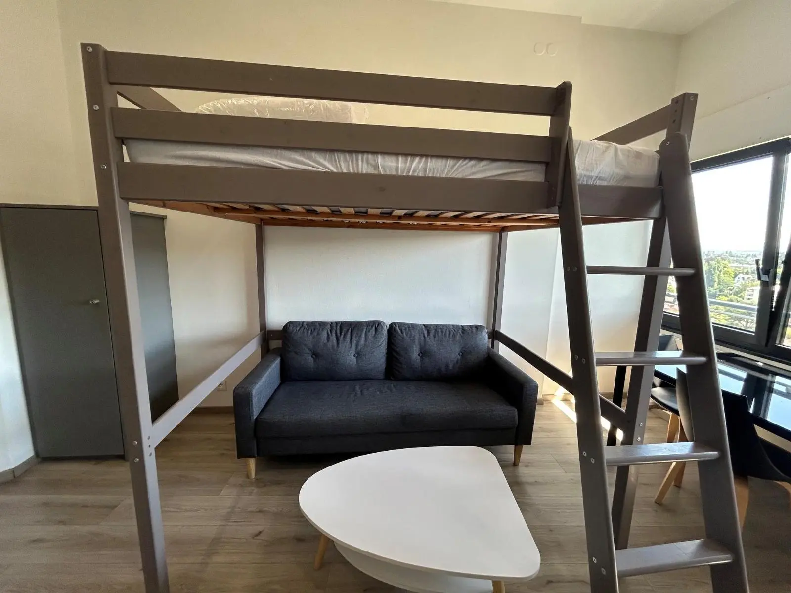 Photo 4 Appartement 1 pièce 22.9m²